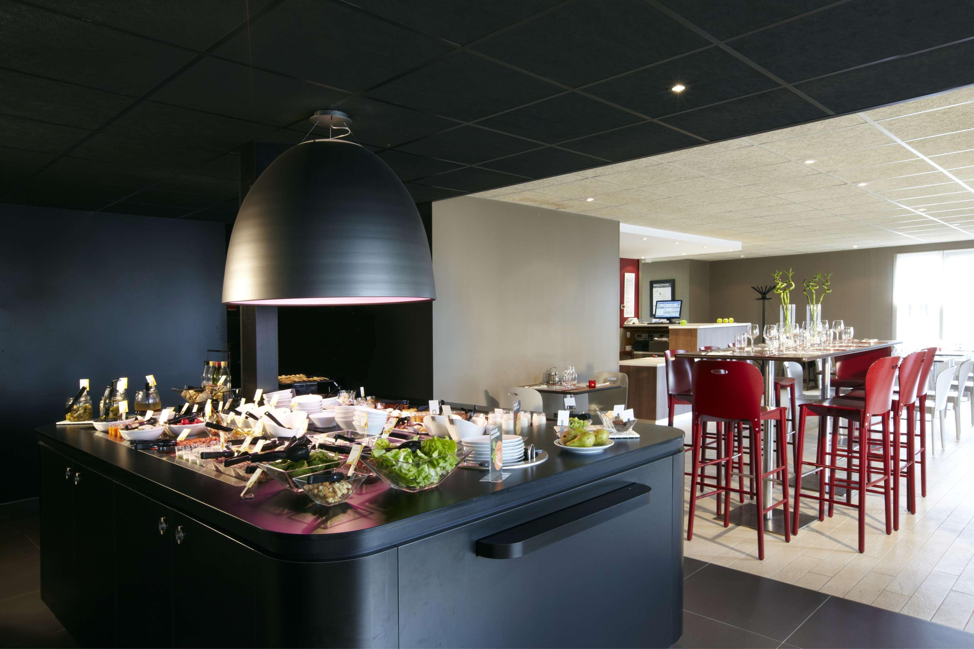 Hotel Campanile Brest - Gouesnou Aeroport Restaurace fotografie